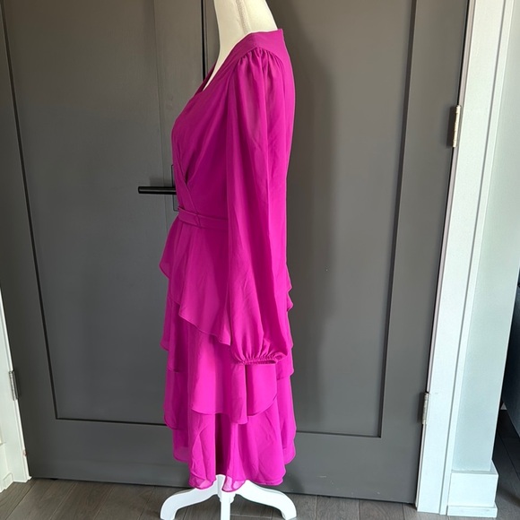 Jessica Howard Tiered Fit & Flare Dress Size 6 - Picture 4 of 8